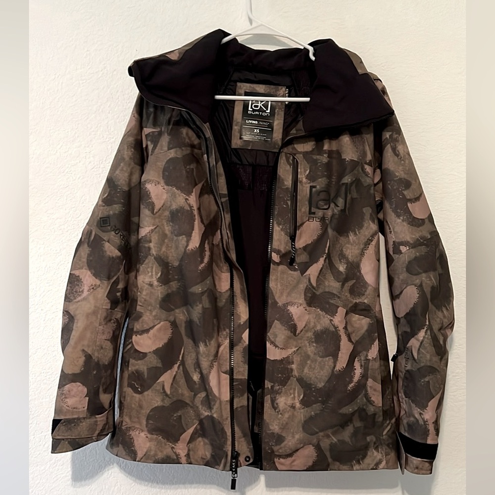 Burton AK Goretex 2L Embark Jacket
